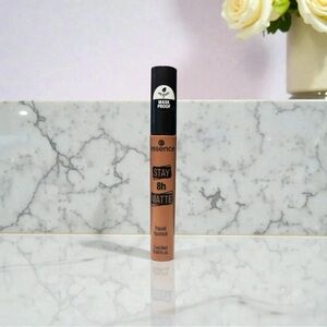 🍒 Essence Stay Matte Liquid Lipstick | Duck Face